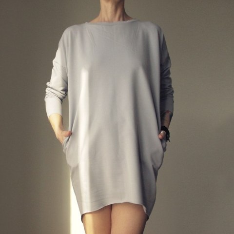 Sukienka dresowa Oversize Szara lila Sukienka dresowa Oversize Szara lila