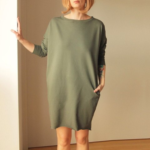 Sukienka dresowa Oversize Szara lila Sukienka dresowa Oversize Szara lila