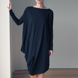 Sukienka długi rękaw asymetryczna Czarna