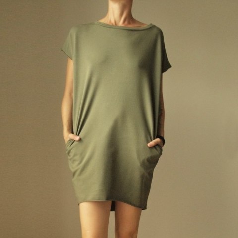 Sukienka dresowa Oversize Oliwka Bez rękawów Sukienka dresowa Oversize Oliwka Bez rękawów