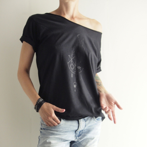 Czarny alchemic na czarnej koszulce Oversize Czarny alchemic na czarnej koszulce Oversize
