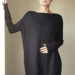Długa sukienka swetrowa czarna