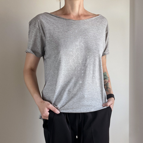 Srebrny alchemik na średnioszarym Oversize Srebrny alchemik na średnioszarym Oversize