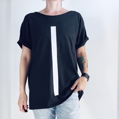 Biała kreska Czarny oversize Biała kreska Czarny oversize