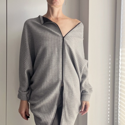 Bluza oversize długi Nietoperz jasnoszary melanż pikowany Bluza oversize długi Nietoperz jasnoszary melanż pikowany