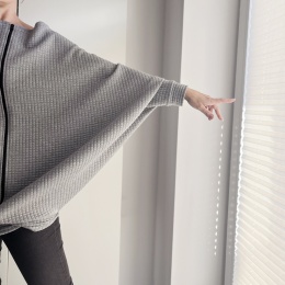 Bluza oversize długi Nietoperz jasnoszary melanż pikowany