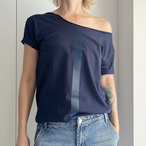 Granatowa kreska na granatowym Oversize