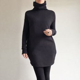 Sukienka Wąski rękaw czarna Golf Midi