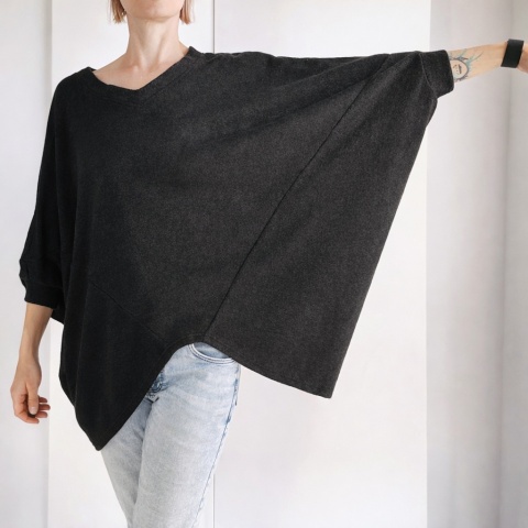 Sweter nietoperz VV czarny