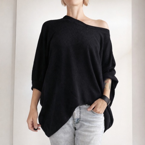 Sweter nietoperz VV czarny