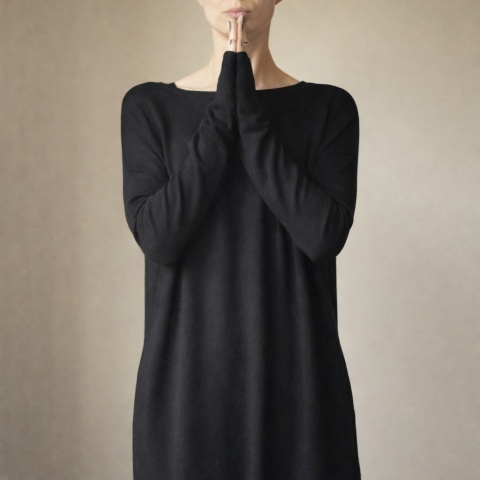 Długa sukienka swetrowa czarna