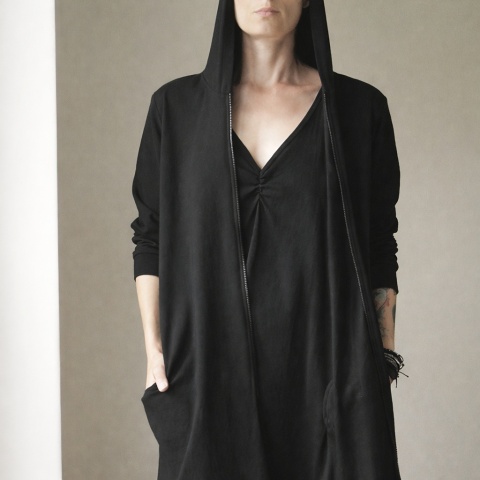 Kaptur długi rozpinany czarny