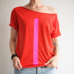 Kreska różowa na czerwonym Oversize