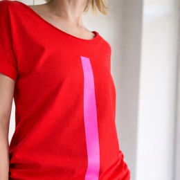 Kreska różowa na czerwonym Oversize