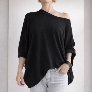 Sweter damski oversize nietoperz z dekoltem V – czarny