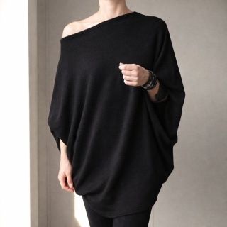 Długi sweter damski oversize nietoperz – czarny