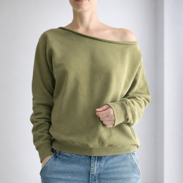 Oliwkowa bluza oversize z ciętym dekoltem ze ściągaczami