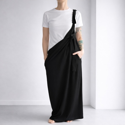 Spodnie damskie ogrodniczki lniane czarne asymetryczne