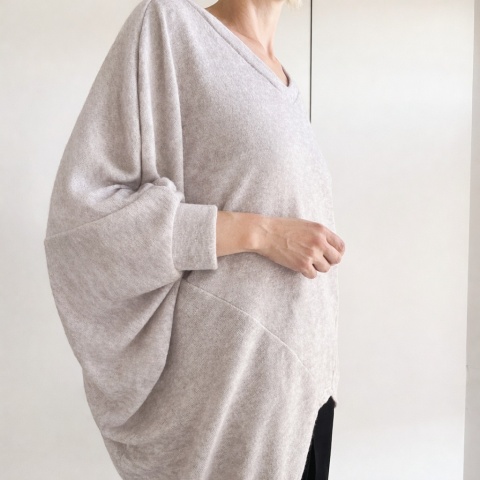 Sweter nietoperz VV szary