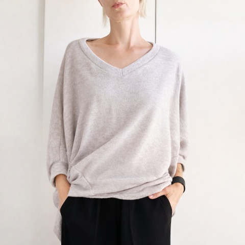 Sweter nietoperz VV szary