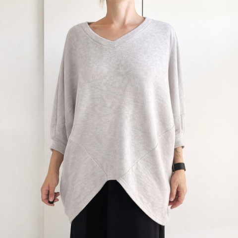 Sweter nietoperz VV szary