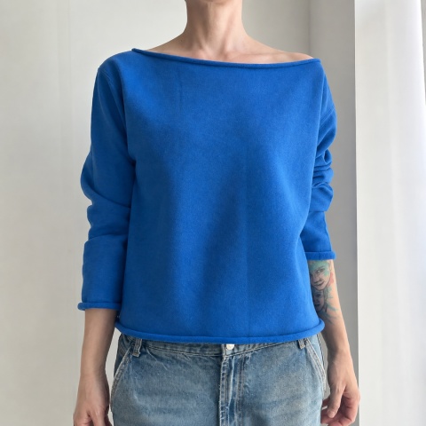 Bluza damska oversize bez ściągaczy – niebiesko-chabrowa