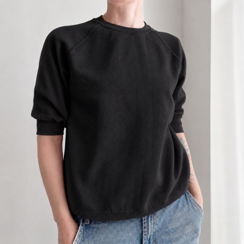 Bluza damska oversize z rękawem do łokcia – czarna