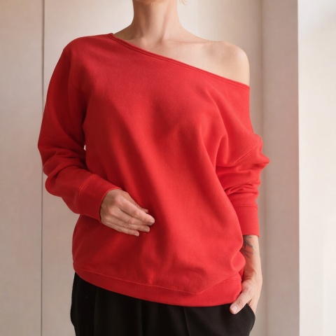 Bluza damska oversize Max z dekoltem w łódkę – czerwona – pojedynczy egzemplarz